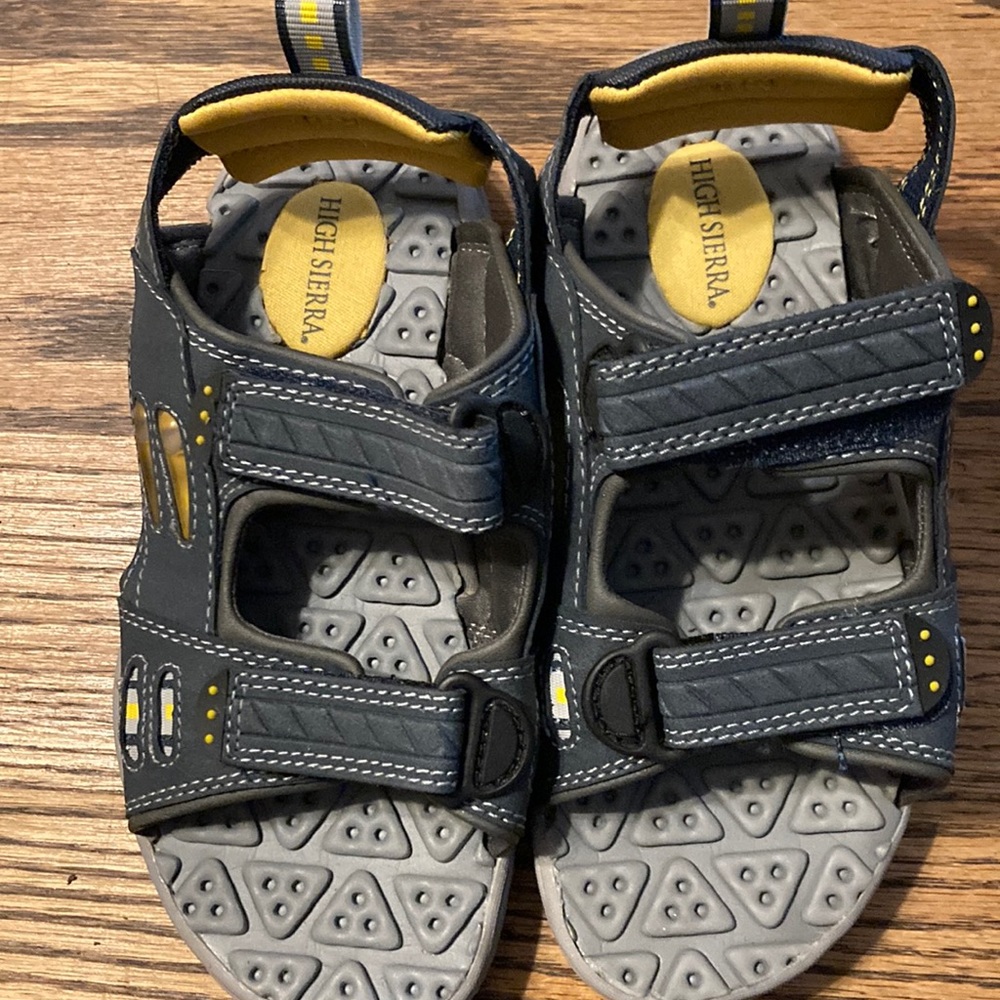 High Sierra Little Boy’s Sandals